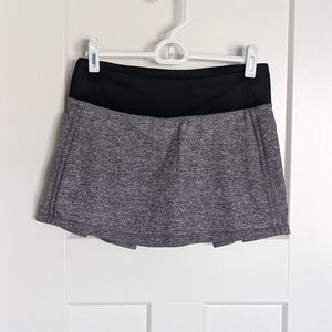 Lululemon Pace Rival Skirt - Heathered Grey and Black sz 4